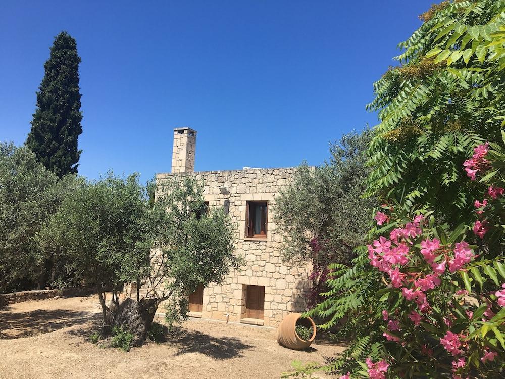 Pyrgos Ralli Estate Guesthouse Αίγινα Εξωτερικό φωτογραφία